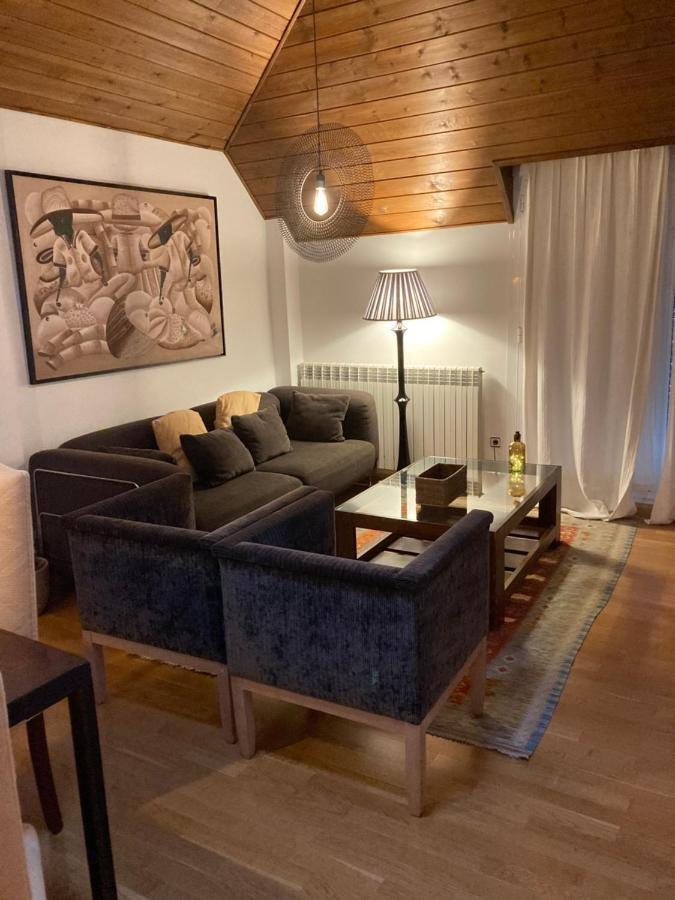 Ático Jaca a 200 m de la Ciudadela Apartamento Exterior foto